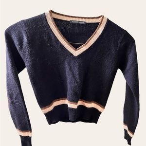 Brandy Melville vneck sweater in navy